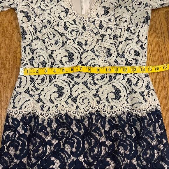 Tadashi Shoji Dark Navy & Ivory Lace 3/4 Sleeve Gown - Picture 15 of 16